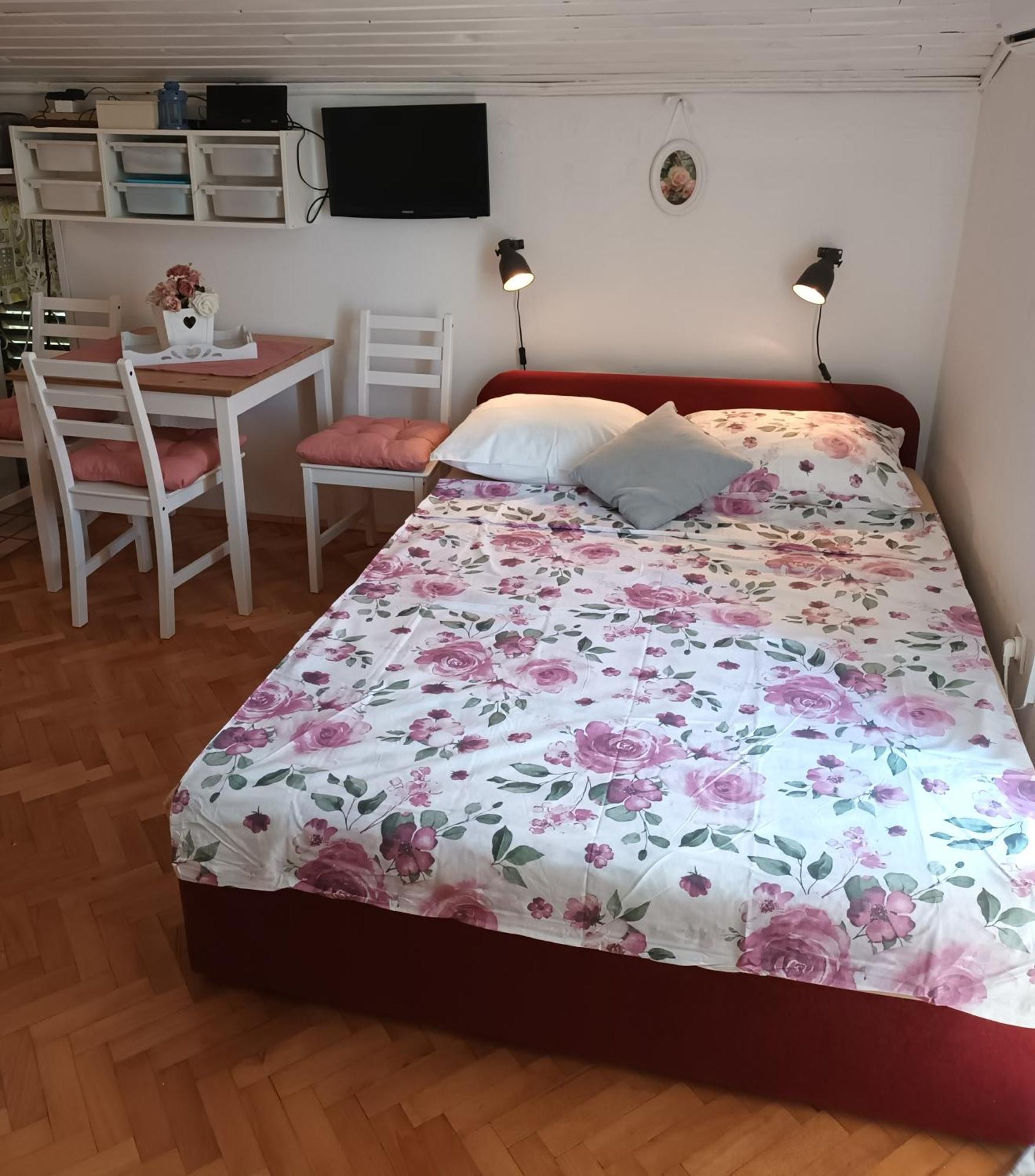 Anna Apartamento Biograd Na Moru Exterior foto