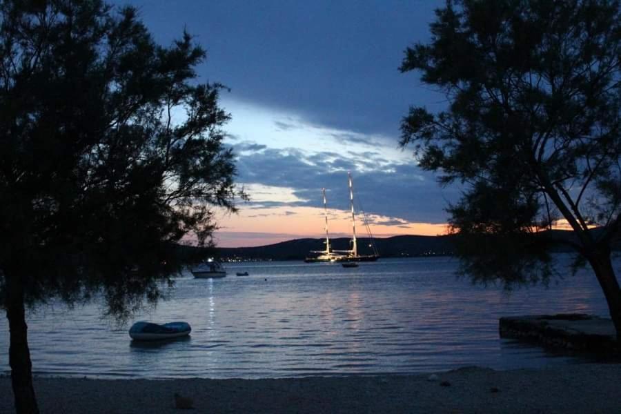 Anna Apartamento Biograd Na Moru Exterior foto